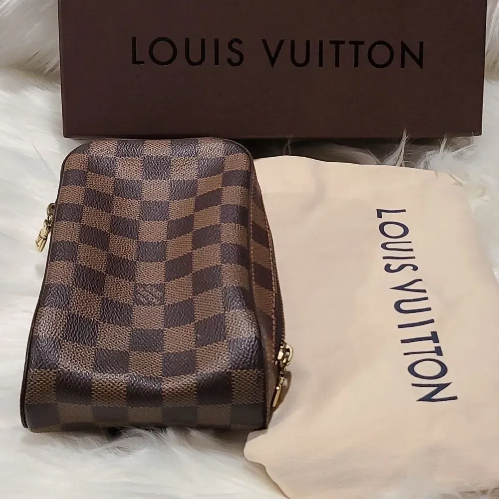 💯 Authentic Louis Vuitton Geronimo Bag🍀